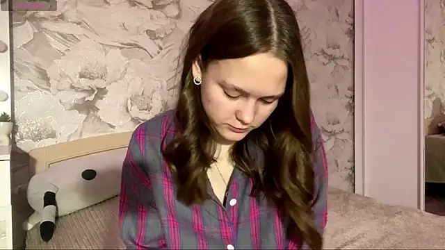 SoSweetGirl online show from 04/13/26, 09:20