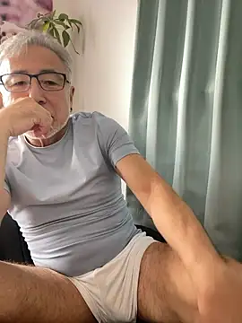 gholly2007 online show from 11/09/25, 02:32