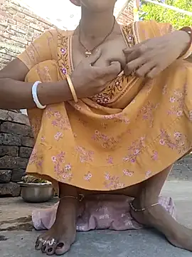 Snapshot of Its_Sia chatting on 04/10/26, 03:01 Its Sia online show from 04/10/26, 03:01