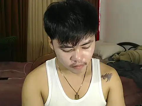 hot emman online show from 03/11/26, 01:11