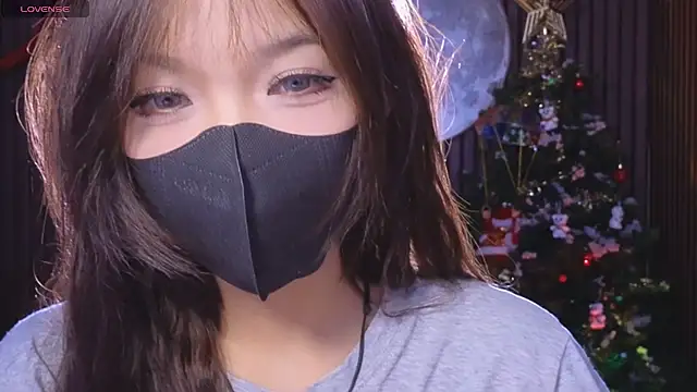      Panda      online show from 12/20/25, 05:09