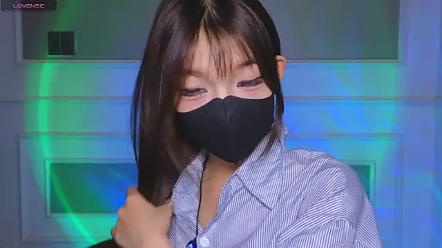      Panda      online show from 03/22/26, 12:03