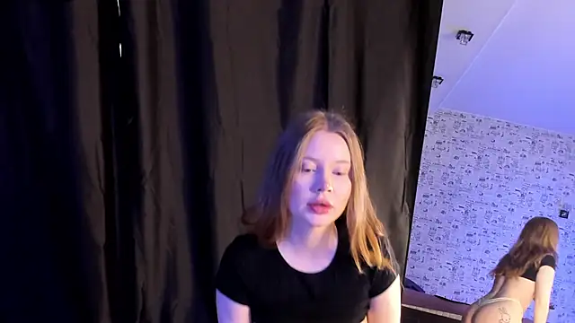 Lillie Berry online show from 10/04/25, 04:43