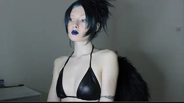 midnightsiren777 online show from 03/05/26, 09:33