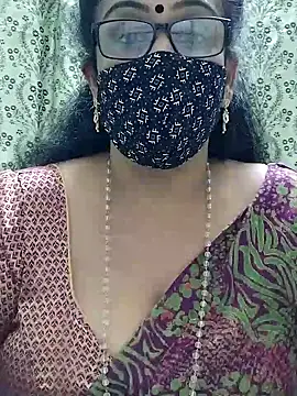 sweet-lotus online show from 09/17/25, 05:03