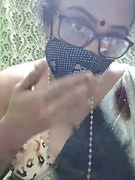 sweet-lotus online show from 10/05/25, 06:39