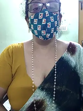 sweet-lotus online show from 10/06/25, 01:41