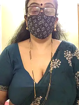 sweet-lotus online show from 12/05/25, 05:16