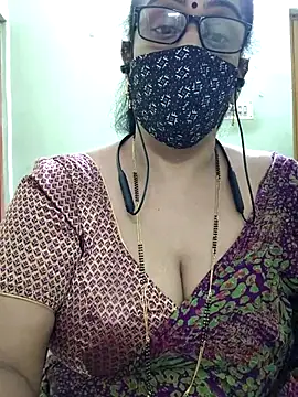 sweet-lotus online show from 12/14/25, 01:38