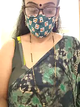 sweet-lotus online show from 12/20/25, 05:47