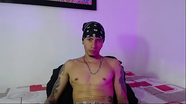 Daniel laverde online show from 09/14/25, 08:52