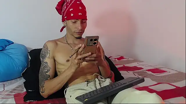 Daniel laverde online show from 09/15/25, 07:58