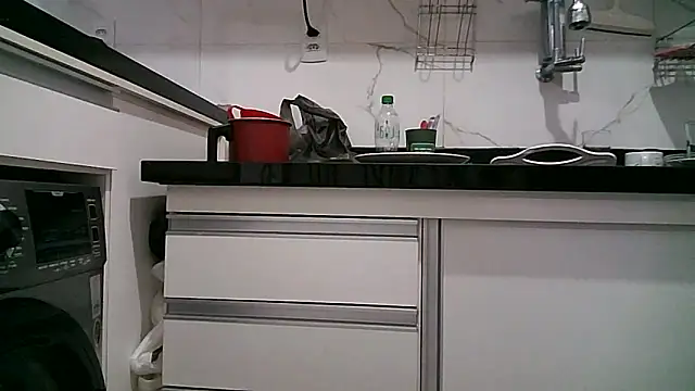 Snapshot of misticamey chatting on 11/07/25, 05:24 misticamey online show from 11/07/25, 05:24