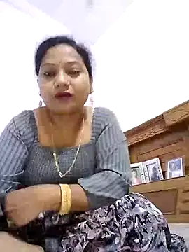 Cute-Janvi20 online show from 10/15/25, 07:52