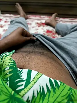 Snapshot of YoniTantraIndia chatting on 09/29/25, 05:51 YoniTantraIndia online show from 09/29/25, 05:51