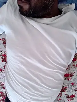 Snapshot of YoniTantraIndia chatting on 10/02/25, 07:26 YoniTantraIndia online show from 10/02/25, 07:26