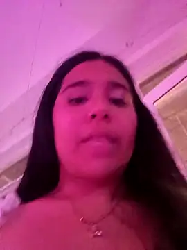 VioletaBliss1 online show from 12/18/25, 07:47