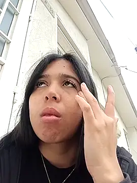 VioletaBliss1 online show from 01/11/26, 12:21