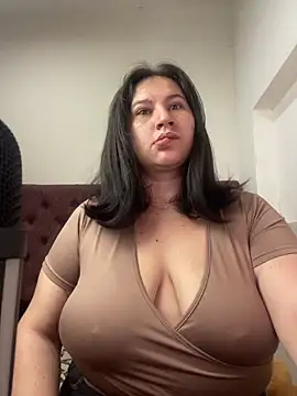 Snapshot of victoriadaniela chatting on 01/16/26, 09:02 victoriadaniela online show from 01/16/26, 09:02