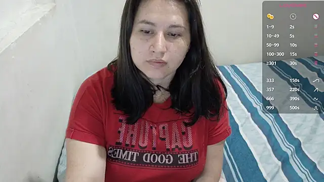 Snapshot of victoriadaniela chatting on 02/22/26, 10:19 victoriadaniela online show from 02/22/26, 10:19