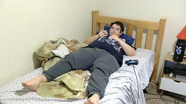 Snapshot of Breyyyyyyyy chatting on 11/03/25, 10:42 Breyyyyyyyy online show from 11/03/25, 10:42