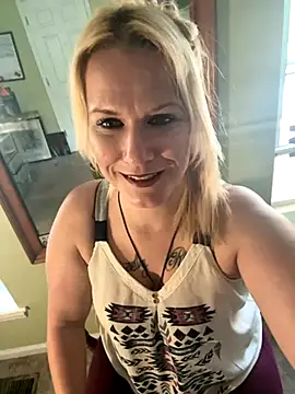 RhondaRump online show from 09/20/25, 09:38