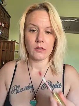 RhondaRump online show from 09/23/25, 02:09