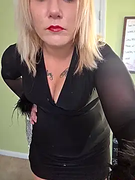 RhondaRump online show from 10/27/25, 02:21