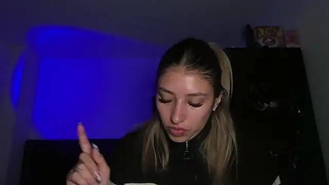 AriaBliss- online show from 01/10/26, 07:48