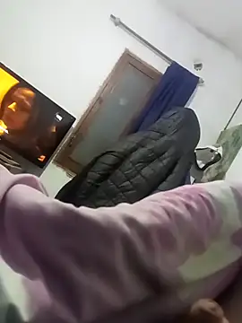 Snapshot of Ezecalfran chatting on 09/12/25, 01:38 Ezecalfran online show from 09/12/25, 01:38