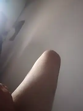 Snapshot of Ezecalfran chatting on 09/20/25, 12:28 Ezecalfran online show from 09/20/25, 12:28