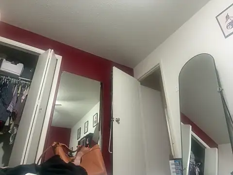 BaddieBossXX2 online show from 06/05/26, 03:40