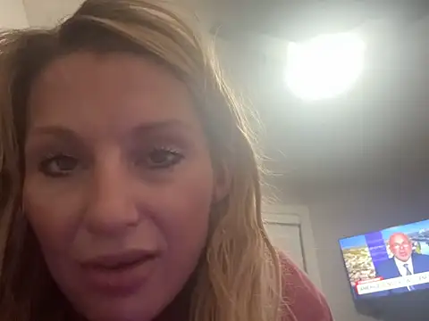 BaddieBossXX2 online show from 06/22/26, 08:11