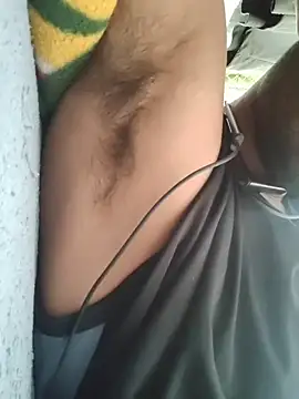 Snapshot of Fit_Guy143 chatting on 11/16/25, 09:37 Fit Guy143 online show from 11/16/25, 09:37