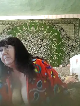 CrystalLime6411 online show from 11/17/25, 12:11