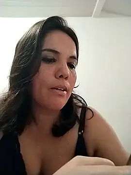 Bellapotencia1985 online show from 11/20/25, 09:53