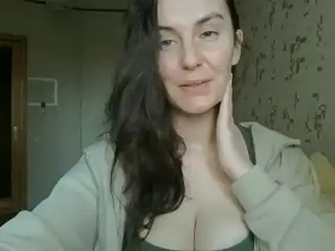 KatalinaQE online show from 10/03/25, 08:33