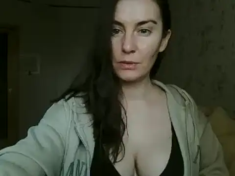 KatalinaQE online show from 10/06/25, 09:18