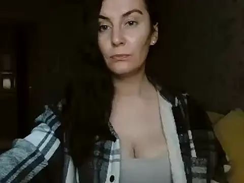 KatalinaQE online show from 10/21/25, 06:14