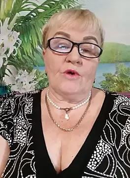 Snapshot of VioletSweet5566 chatting on 09/19/25, 01:45 VioletSweet5566 online show from 09/19/25, 01:45
