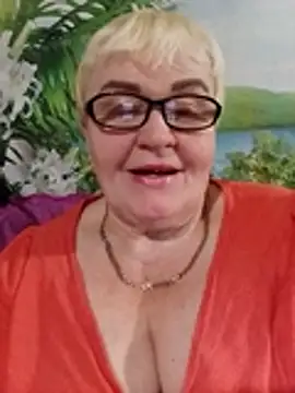 VioletSweet5566 online show from 11/26/25, 11:50