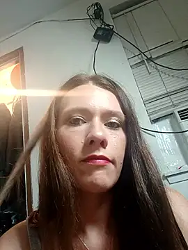 Wonderland97 online show from 12/21/25, 03:24