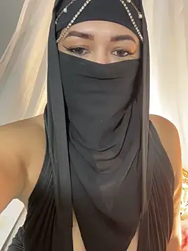 Amyraa  online show from 09/11/25, 02:33