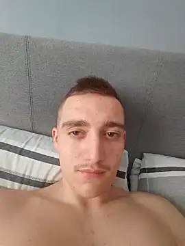 Snapshot of ASL70 chatting on 09/12/25, 08:36 ASL70 online show from 09/12/25, 08:36