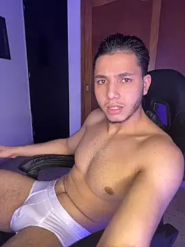 max valiant1 online show from 12/15/25, 04:28