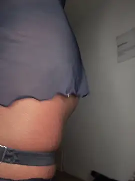  foreigntitts online show from 09/27/25, 03:22