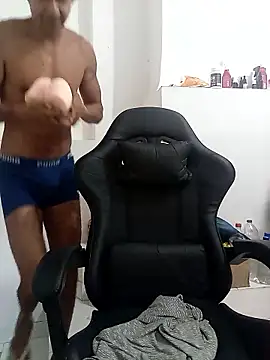 moreno25centimetro online show from 01/10/26, 03:58