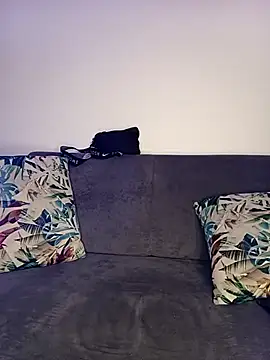 Enzo-wolf33 online show from 10/13/25, 01:38