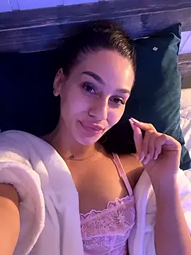 NinaSolenne online show from 01/07/26, 09:39