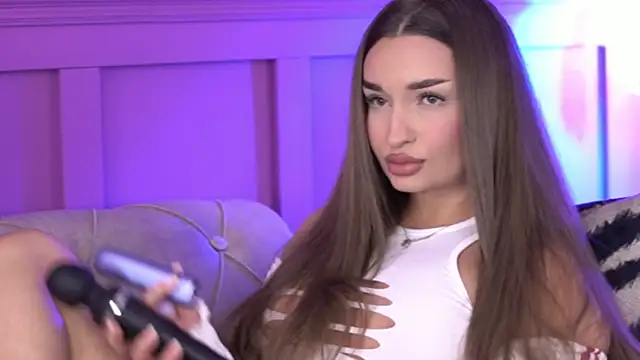 MillaSerene online show from 10/05/25, 08:12